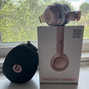 Beats by Dre - beats solo 3 wireless - rose gold